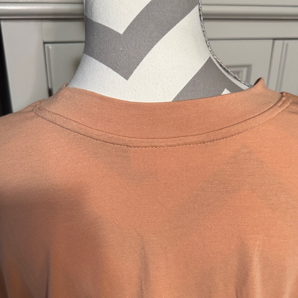 Peach Women's Top by PROLOGUE Size Small - Picture 7 of 9